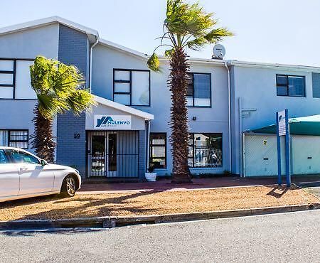 Mulenvo Guest House Bloubergstrand Bagian luar foto