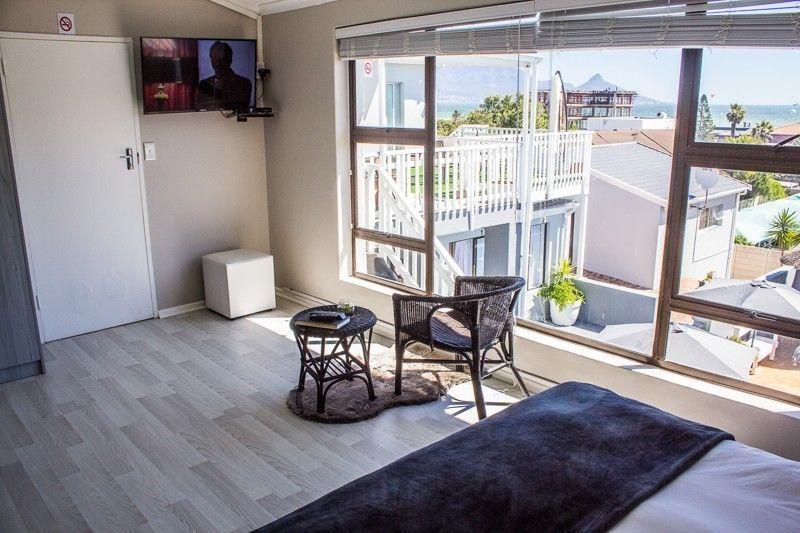 Mulenvo Guest House Bloubergstrand Bagian luar foto