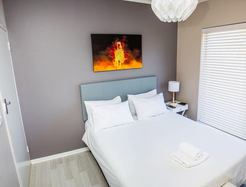 Mulenvo Guest House Bloubergstrand Bagian luar foto