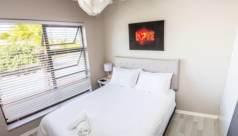 Mulenvo Guest House Bloubergstrand Bagian luar foto